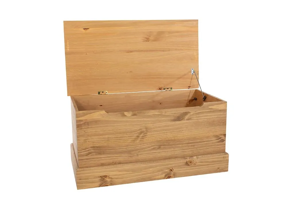 Core Products Core Cotswold Pine Wooden Blanket Box