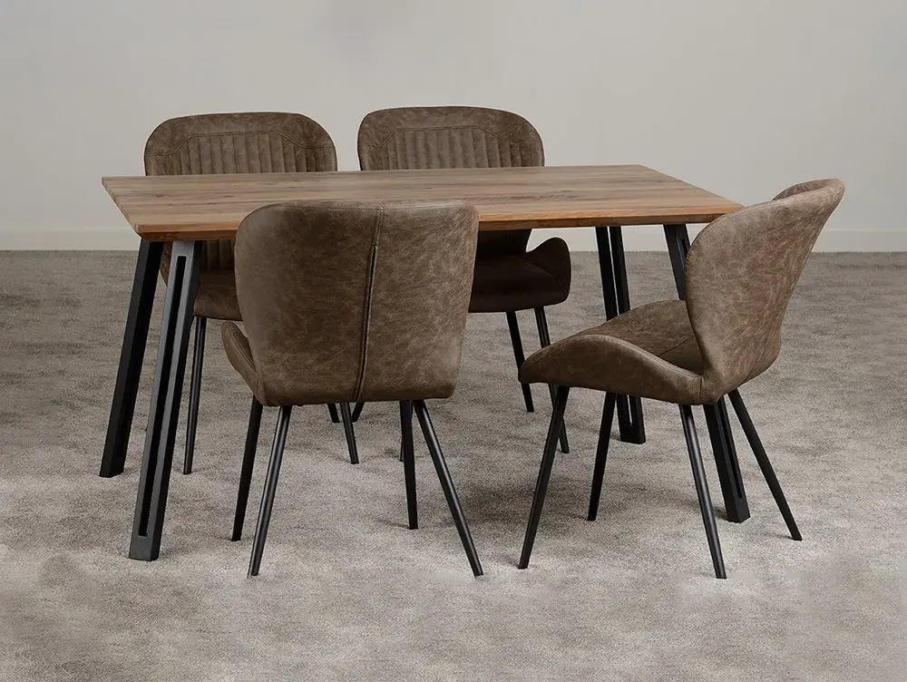 Seconique Seconique Quebec Oak Effect Dining Table and 4 Chair Set