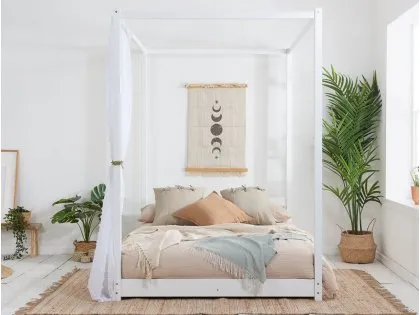Birlea Darwin 4ft6 Double White 4 Poster Wooden Bed Frame