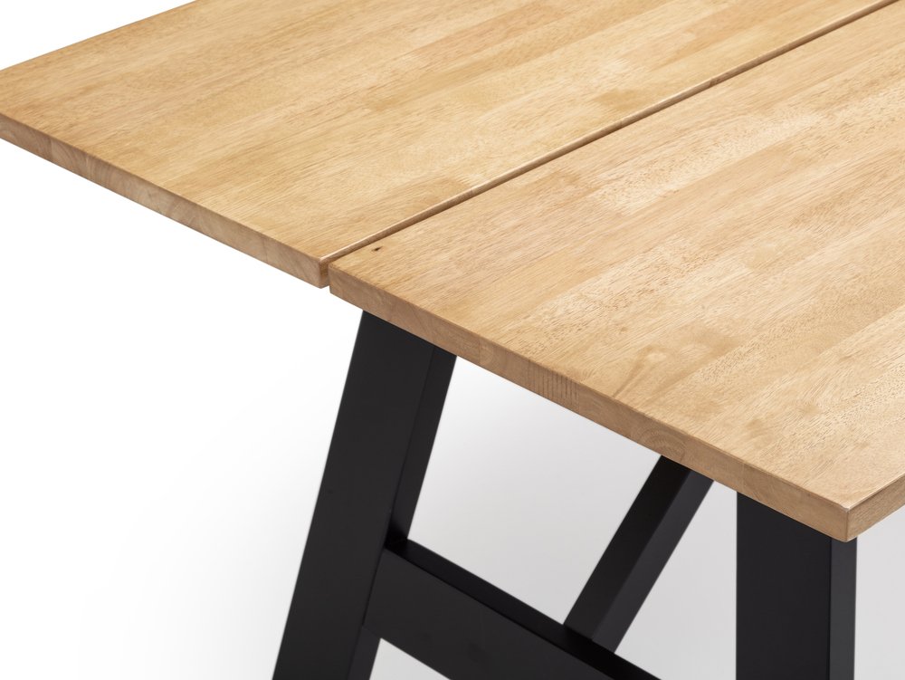 Julian Bowen Julian Bowen Hockley Black and Light Oak Dining Table and 4 Chairs plus Bench Set