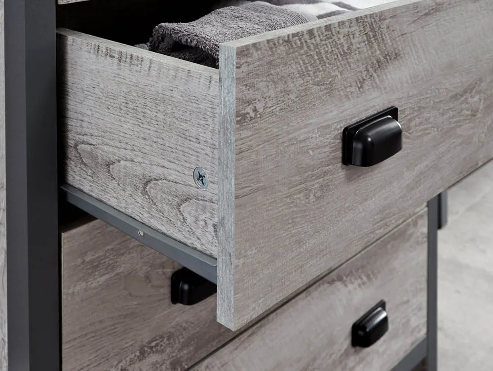 GFW GFW Boston Grey Wood Effect 4 Piece Bedroom Furniture Package