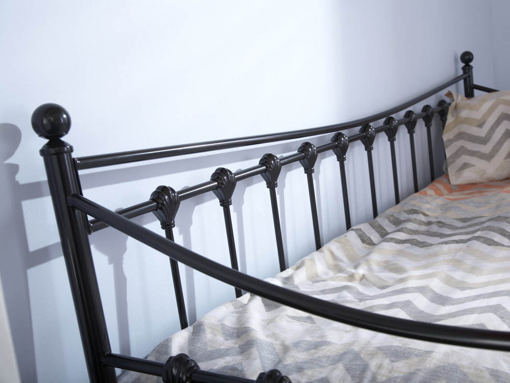 GFW GFW Memphis Black Day Bed Frame