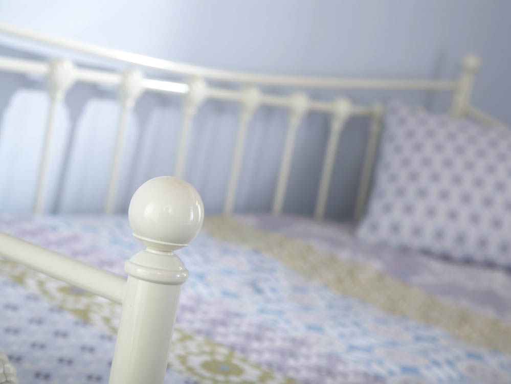 GFW GFW Memphis 3ft Single Ivory Day Bed Frame