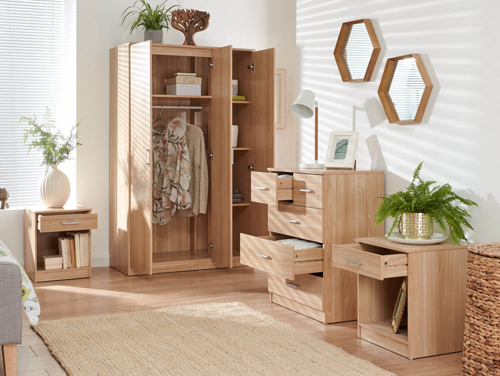 GFW GFW Panama Oak 4 Piece Bedroom Furniture Package (Flat Packed)