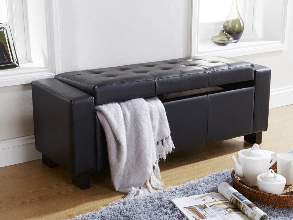 GFW GFW Verona Black Upholstered Faux Leather Storage Bench (Flat Packed)