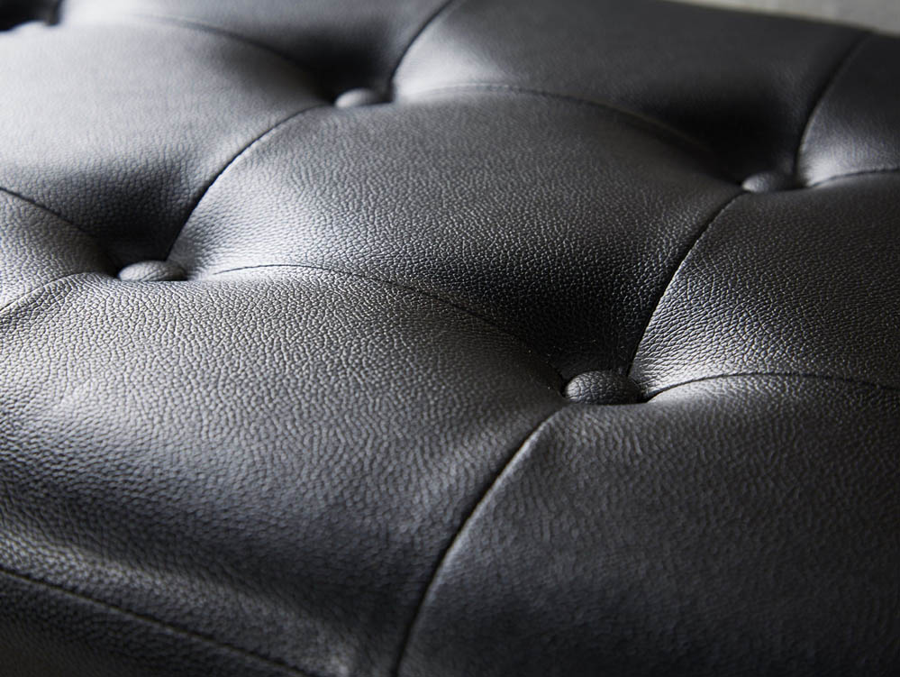 GFW GFW Verona Black Upholstered Faux Leather Storage Bench (Flat Packed)