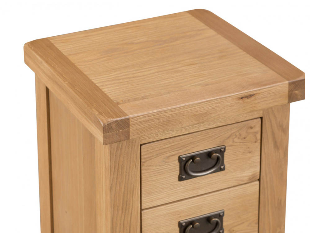 Kenmore Kenmore Waverley Oak 3 Drawer Small Bedside Cabinet (Assembled)