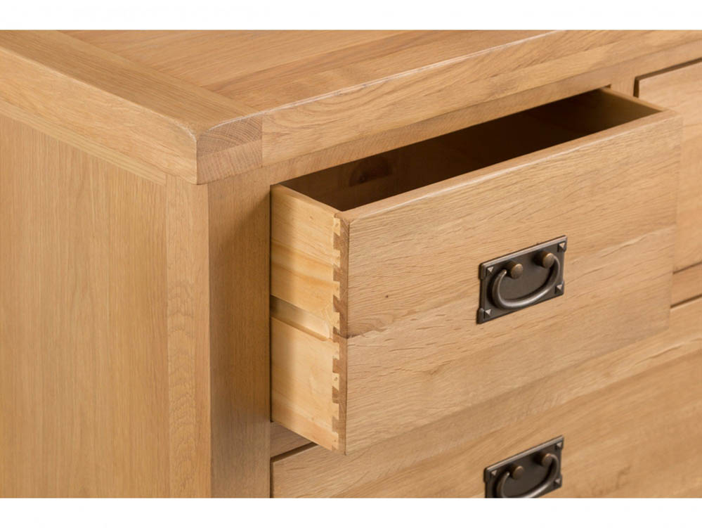 Kenmore Kenmore Waverley Oak 4+3 Drawer Wide Chest of Drawers (Assembled)