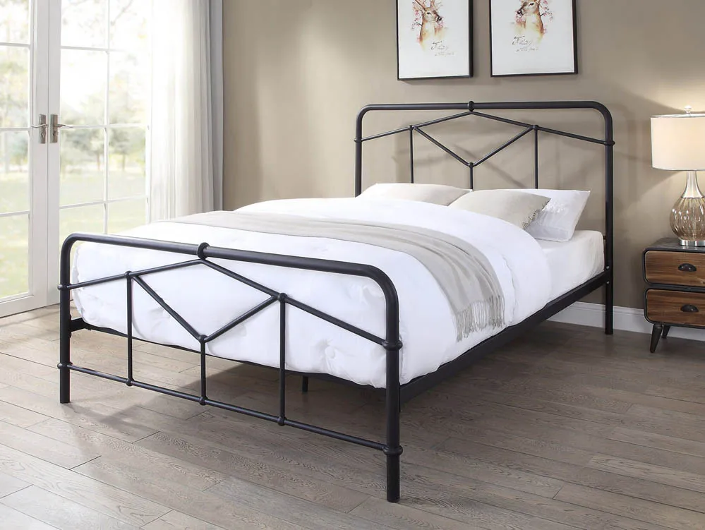 Flintshire Furniture Flintshire Axton 5ft King Size Sand Blast Black Metal Bed Frame