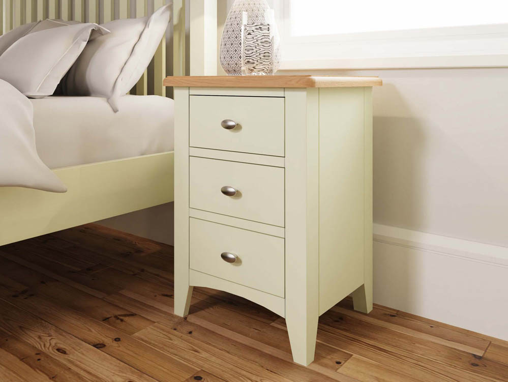 Kenmore Kenmore Patterdale White and Oak 3 Drawer Large Bedside Cabinet (Assembled)