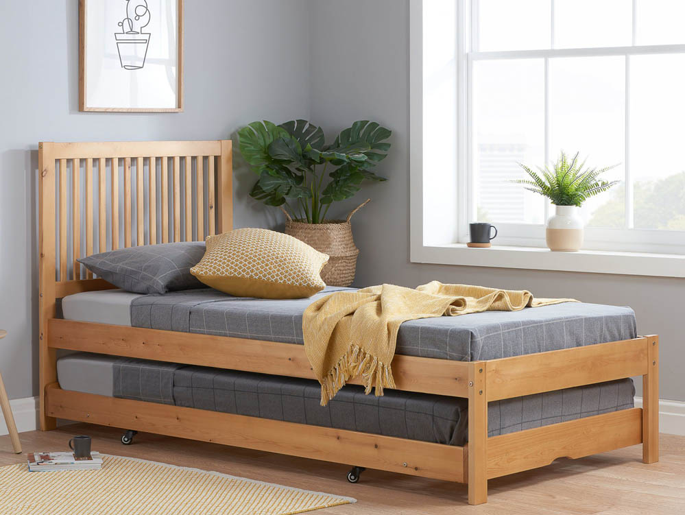 Birlea Birlea Buxton 3ft Single Honey Pine Wooden Trundle Bed