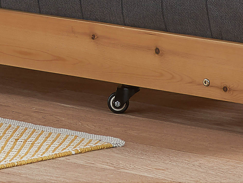 Birlea Birlea Buxton 3ft Single Honey Pine Wooden Trundle Bed