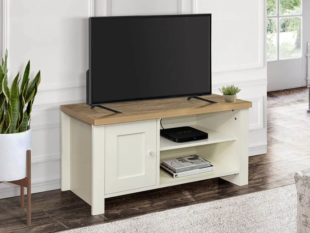 Birlea Furniture & Beds Birlea Highgate Cream and Oak Effect Small TV Unit