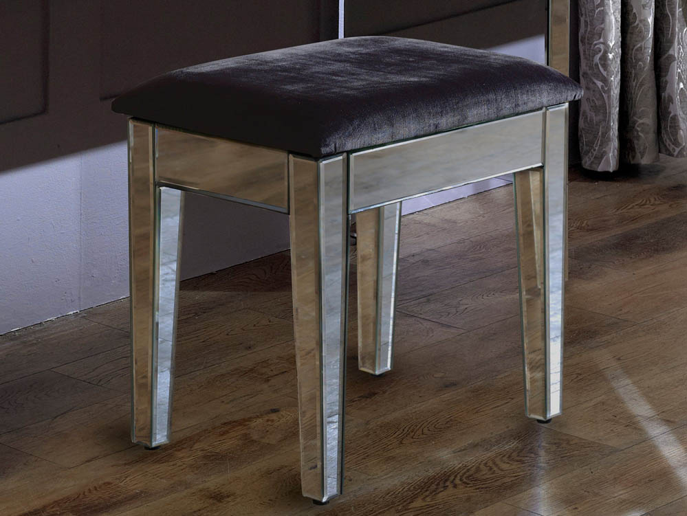 Birlea Birlea Valencia Stool (Flat Packed)