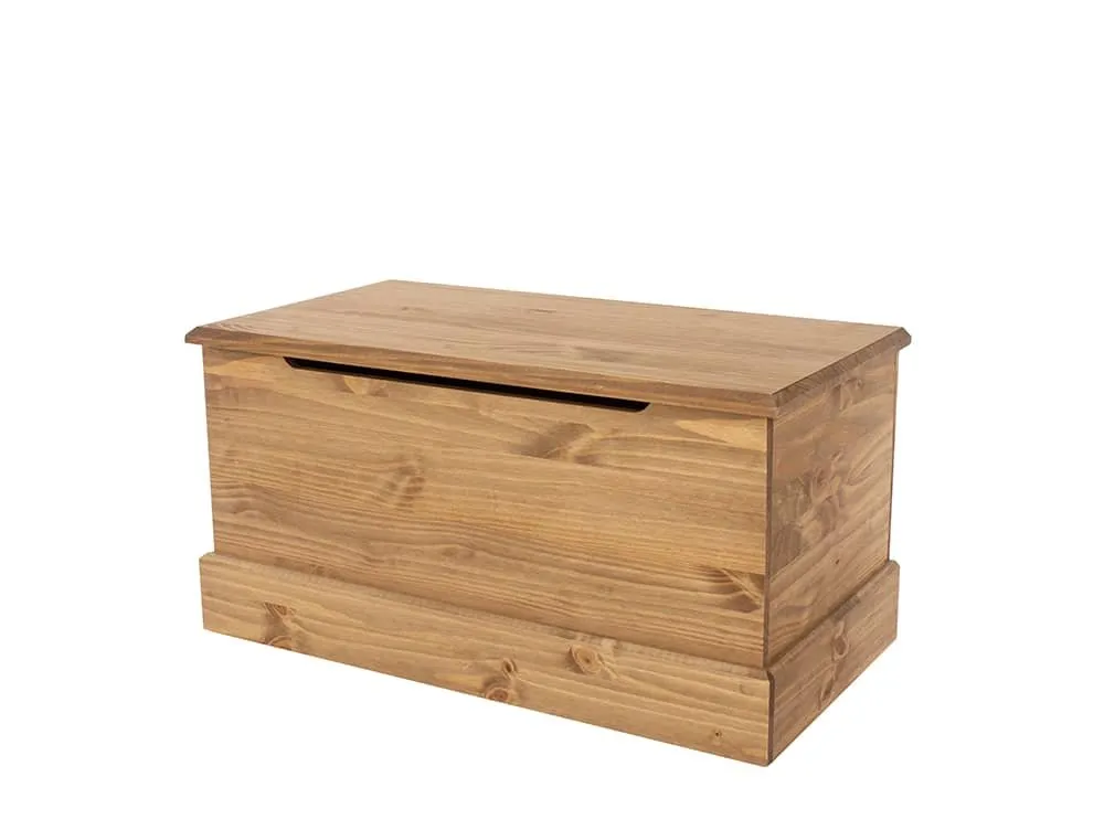 Core Core Cotswold Pine Wooden Blanket Box