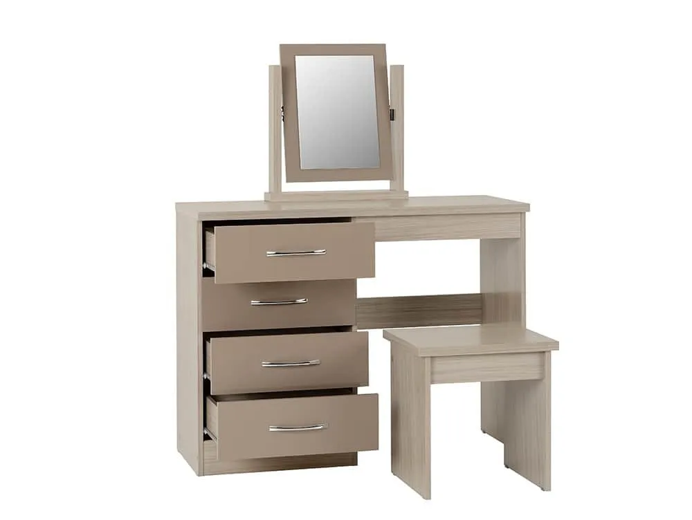 Seconique Seconique Nevada Oyster Gloss and Oak 4 Drawer Dressing Table Set