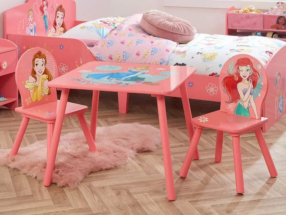 Disney Disney Princess Table and 2 Chairs