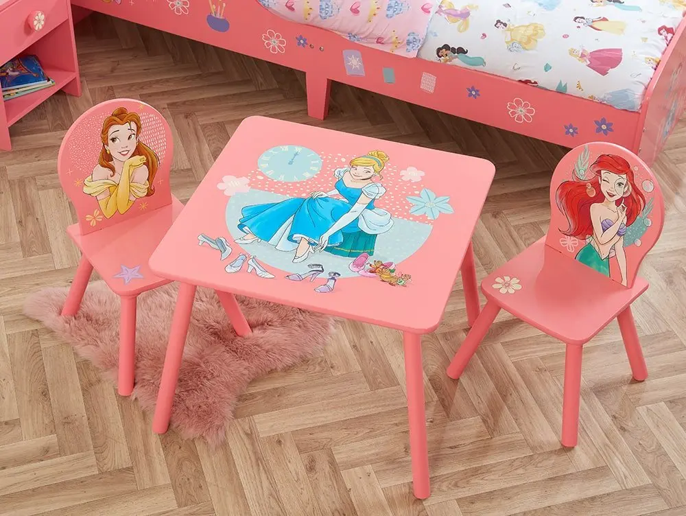 Disney Disney Princess Table and 2 Chairs