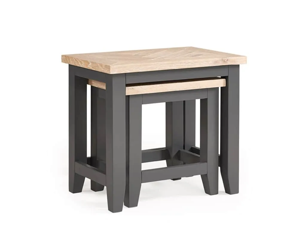 Julian Bowen Julian Bowen Bordeaux Grey and Oak Wooden Nest of Tables (Assembled)