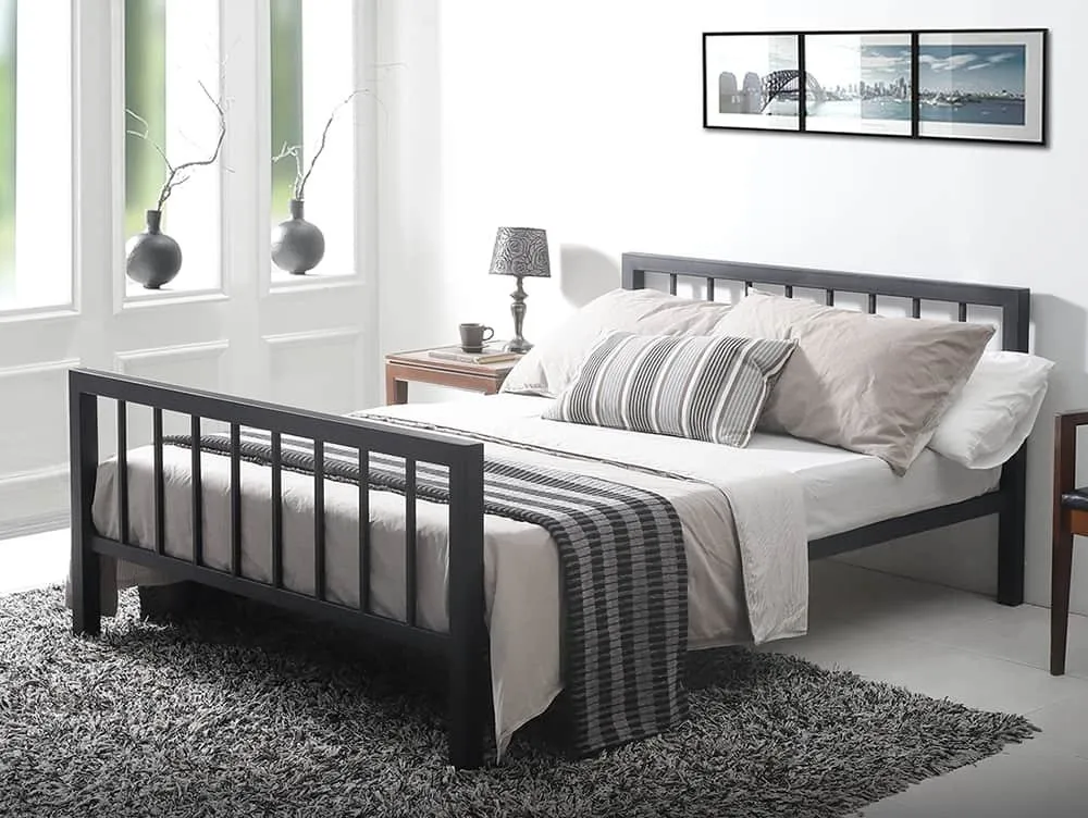 Time Living Time Living Metro 4ft6 Double Black Metal Bed Frame