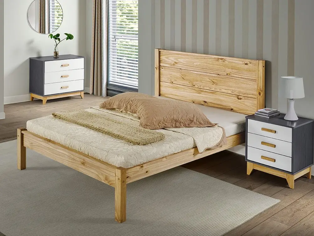 Seconique Seconique Barton 4ft6 Double Waxed Pine Wooden Bed Frame