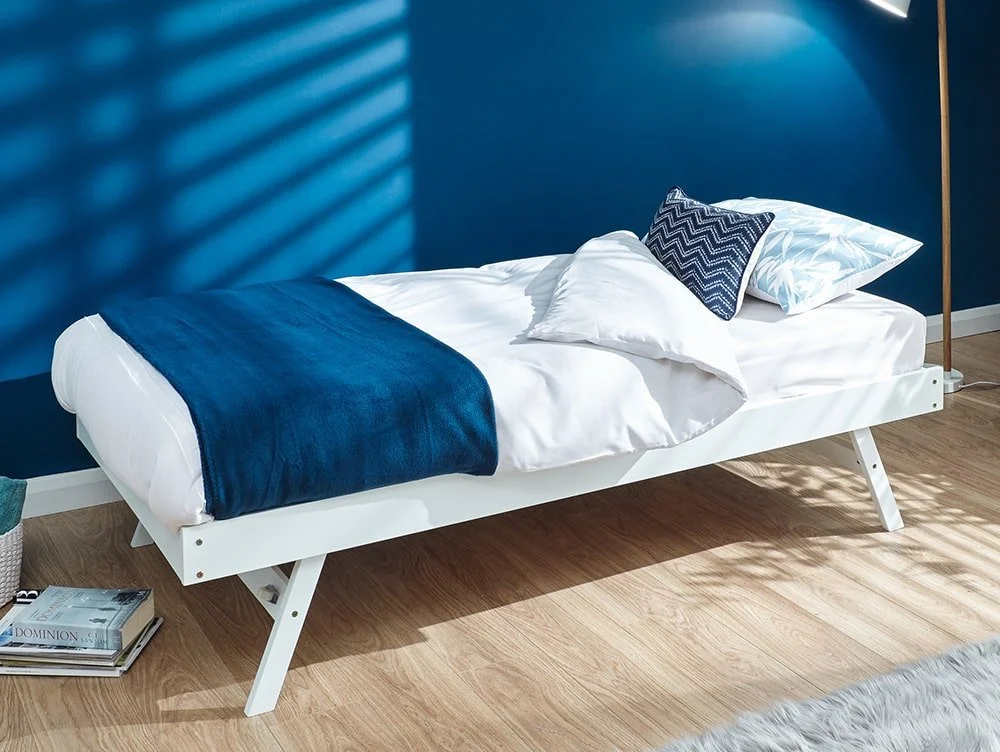 GFW GFW Madrid White Wooden Day Bed with Guest Bed Frame