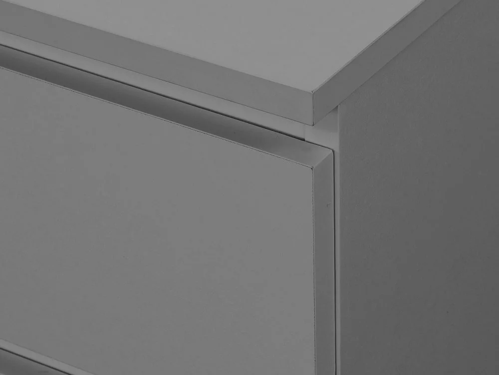 Birlea Birlea Oslo Grey 3 Drawer Bedside Table