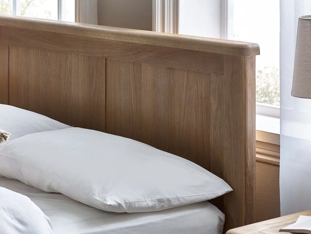 Julian Bowen Julian Bowen Memphis Limed Oak Wooden Bed Frame