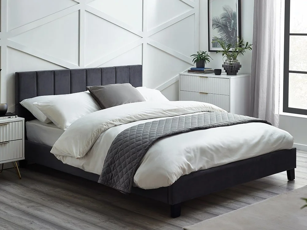 Julian Bowen Julian Bowen Rosa Grey Velvet Bed Frame