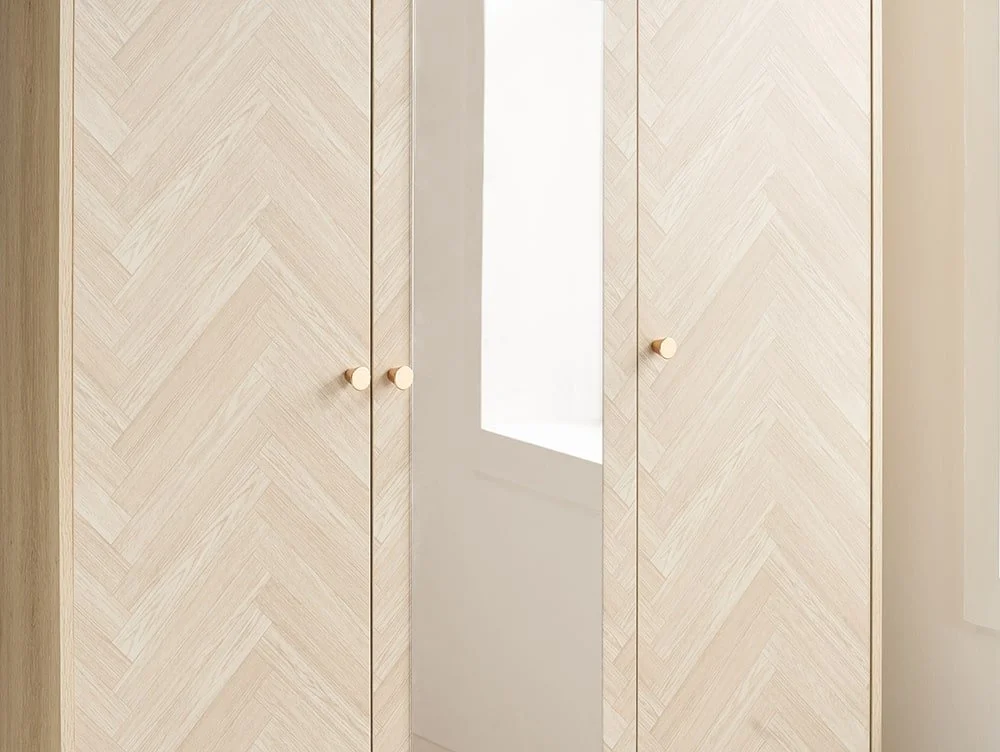Birlea Birlea Herringford Light Oak 3 Door Mirrored Wardrobe