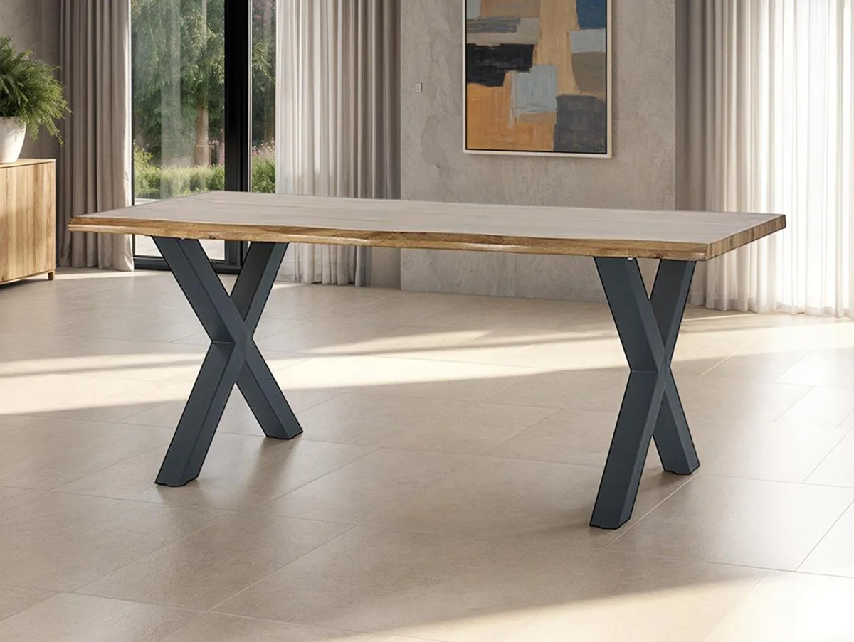 Julian Bowen Julian Bowen Harvey 180cm Oak Dining Table
