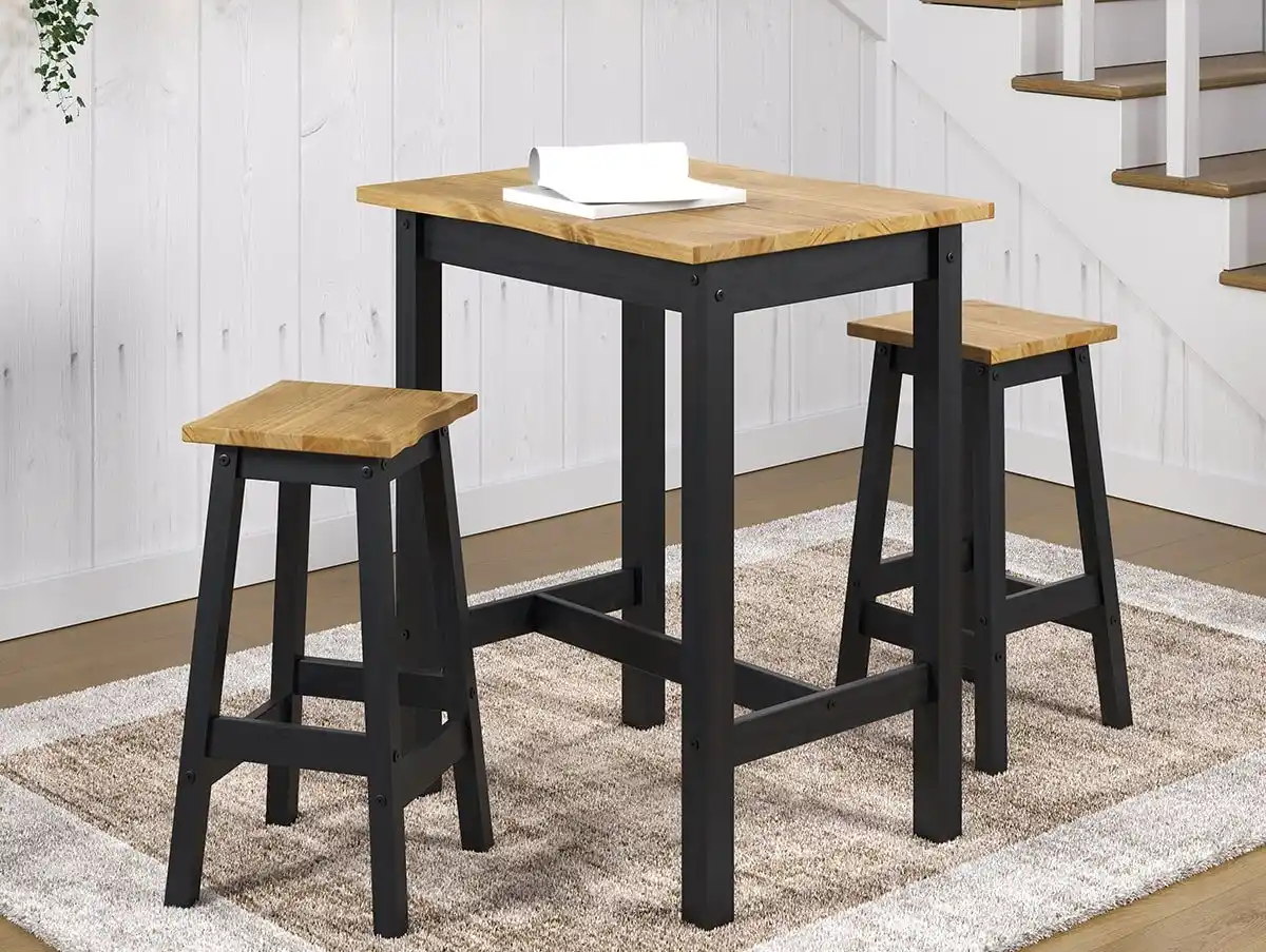 Core Core Corona Black Small Rectangular Dining Set