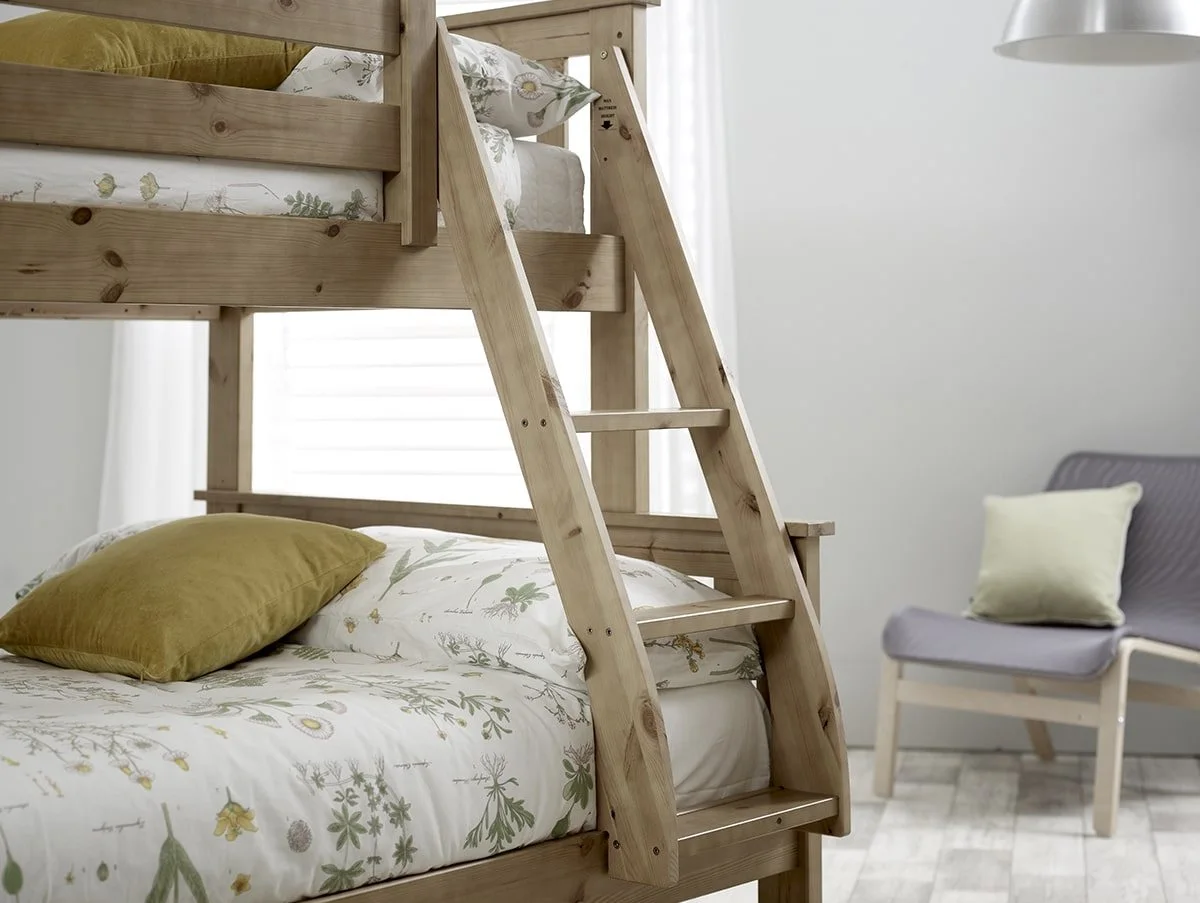 Bedmaster Bedmaster Carra 3ft Pine Triple Bunk Bed Frame