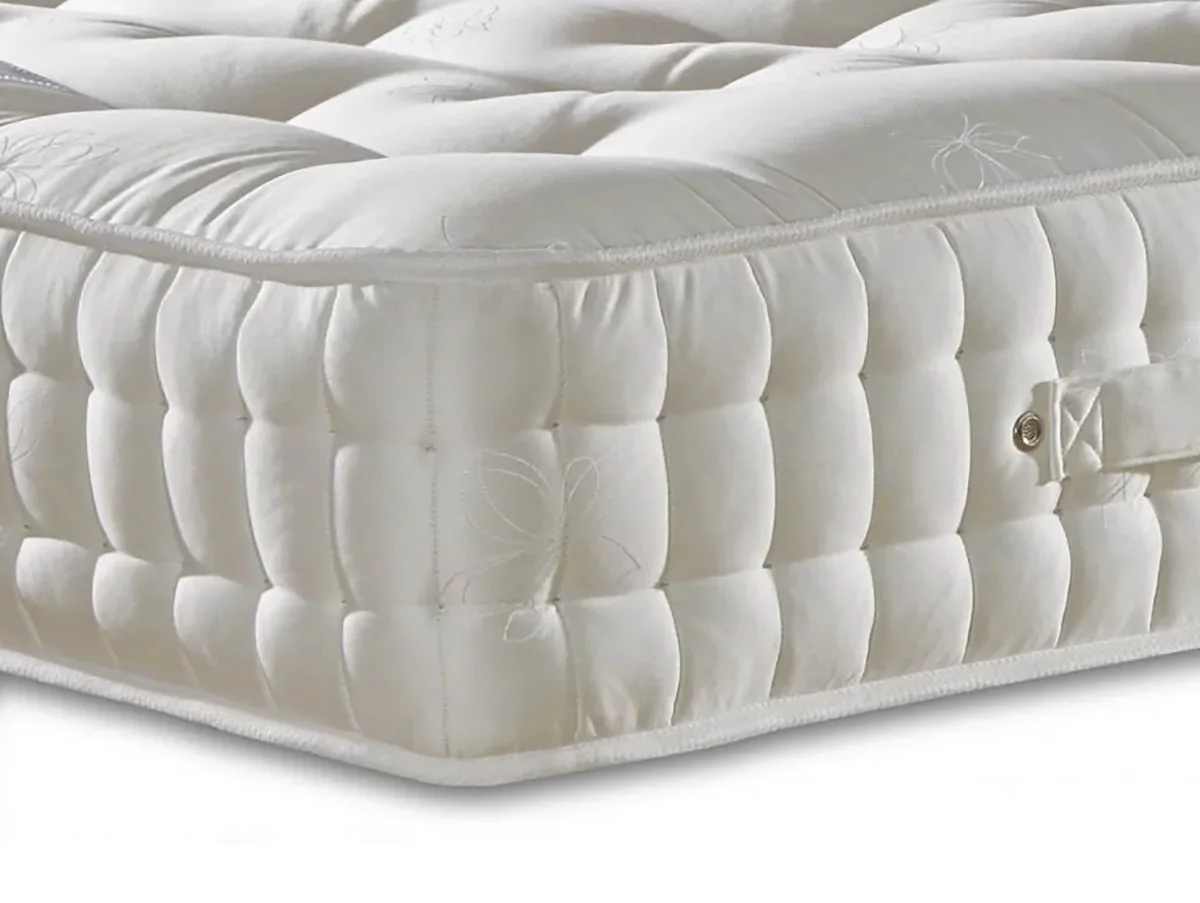 Deluxe Deluxe Natural Touch Tufted Pocket 1500 6ft Super King Size Zip and Link Mattress