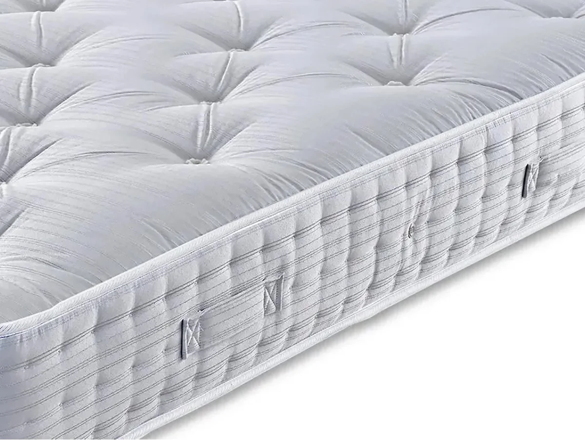 Deluxe Deluxe Buckingham Pocket 1000 6ft Super King Size Zip and Link Divan Bed