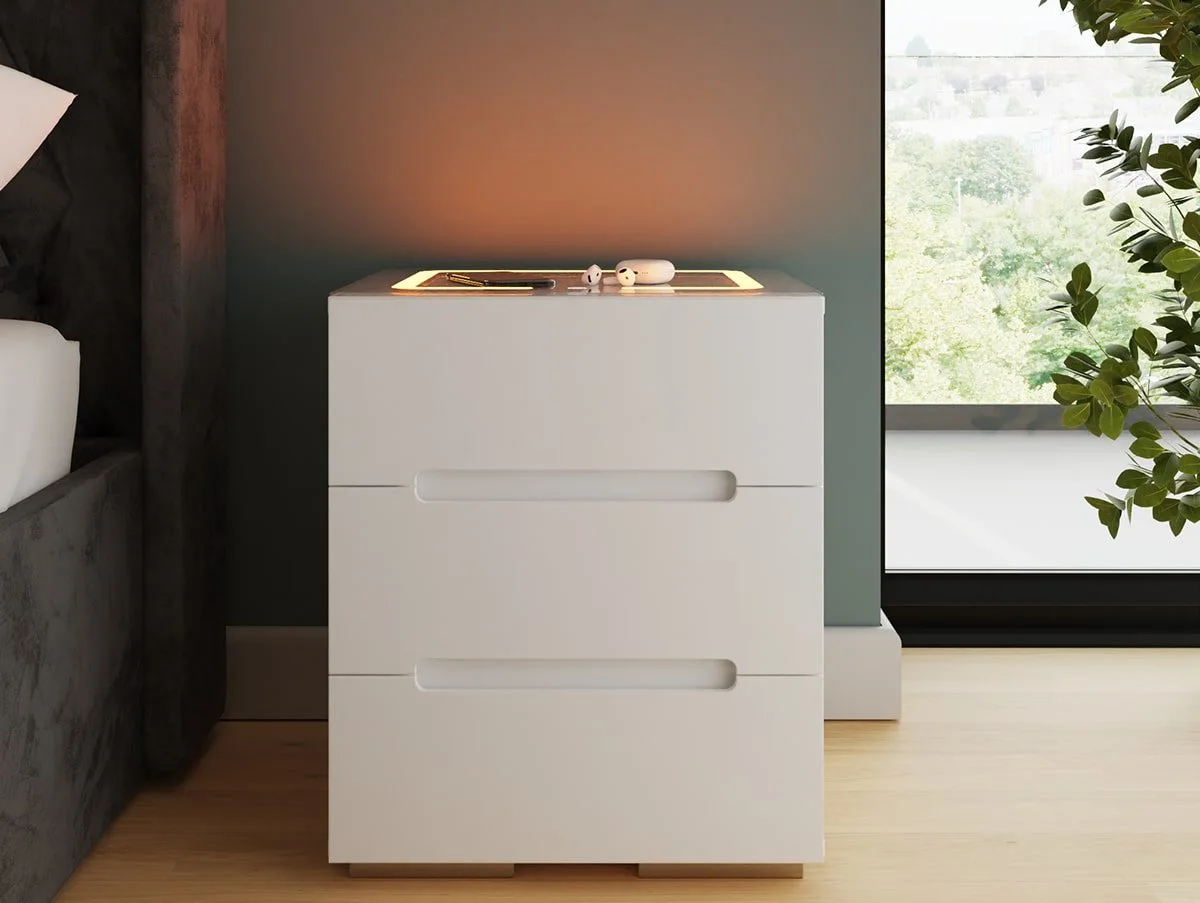 GFW GFW Riley White 3 Drawer Bedside