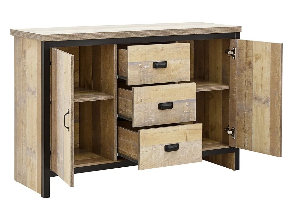 GFW GFW Boston Oak Wooden 2 Door 3 Drawer Sideboard