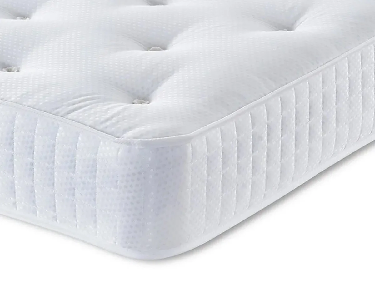Deluxe Deluxe Evesham Medium Extra Long Mattress