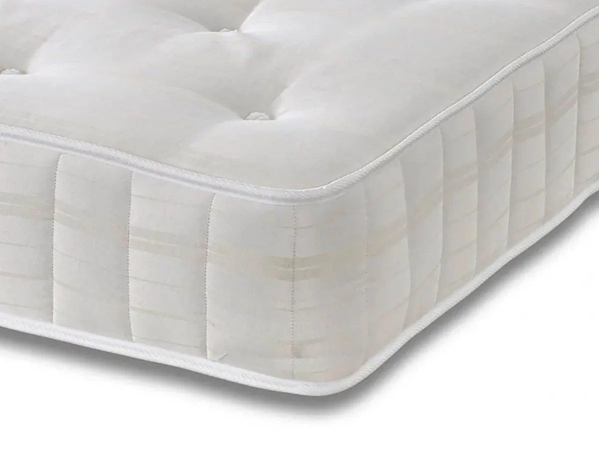 Deluxe Deluxe Lingfield Divan Bed