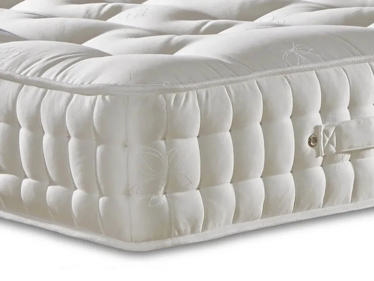 Deluxe Deluxe Natural Touch Tufted Pocket 1000 Divan Bed