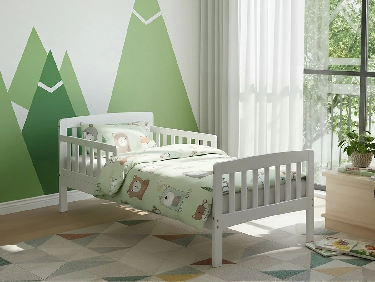 Kidsaw Kidsaw Jinsen White Wooden Toddler Bed