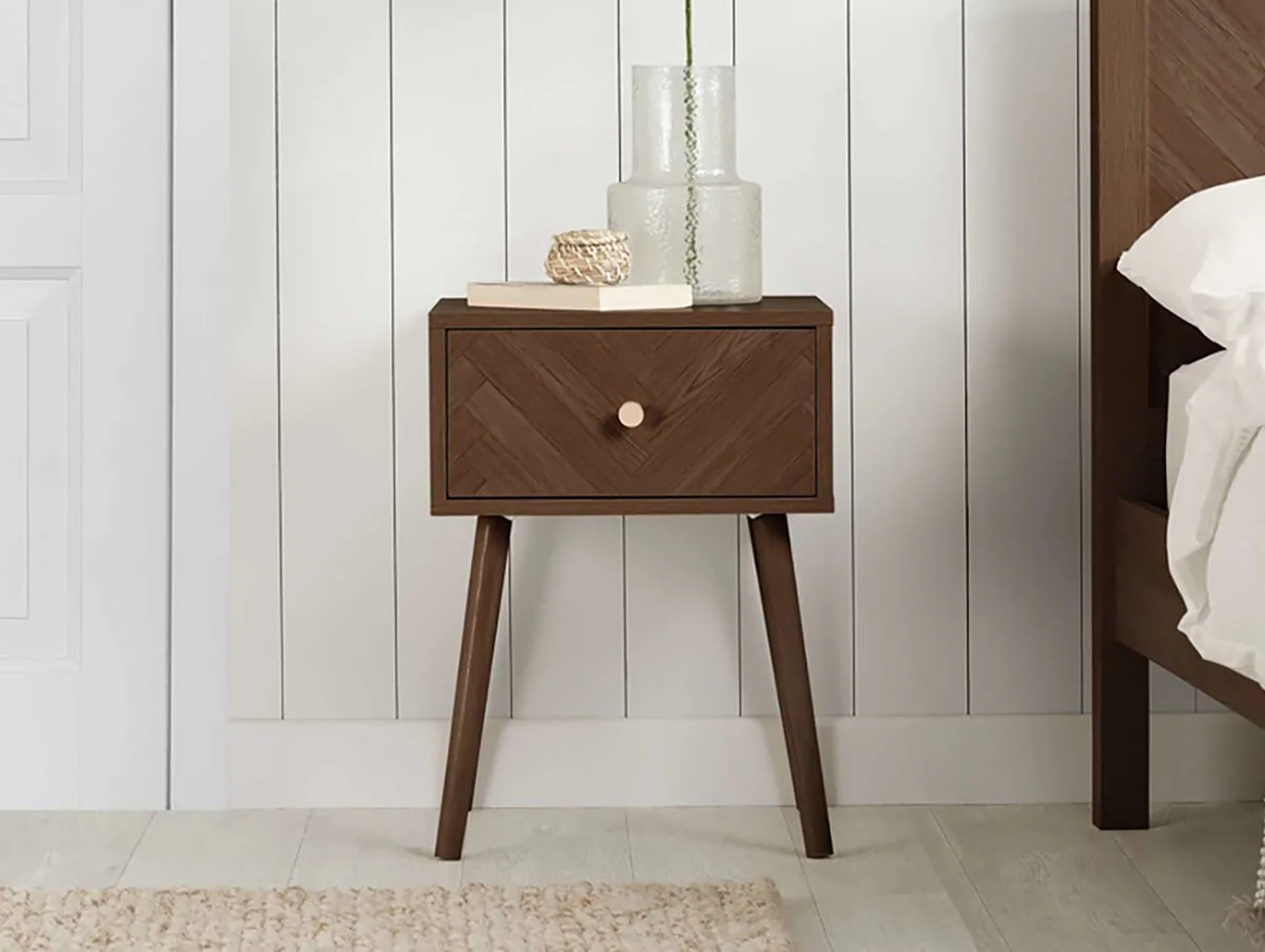 Birlea Birlea Herringford Walnut 1 Drawer Bedside Table
