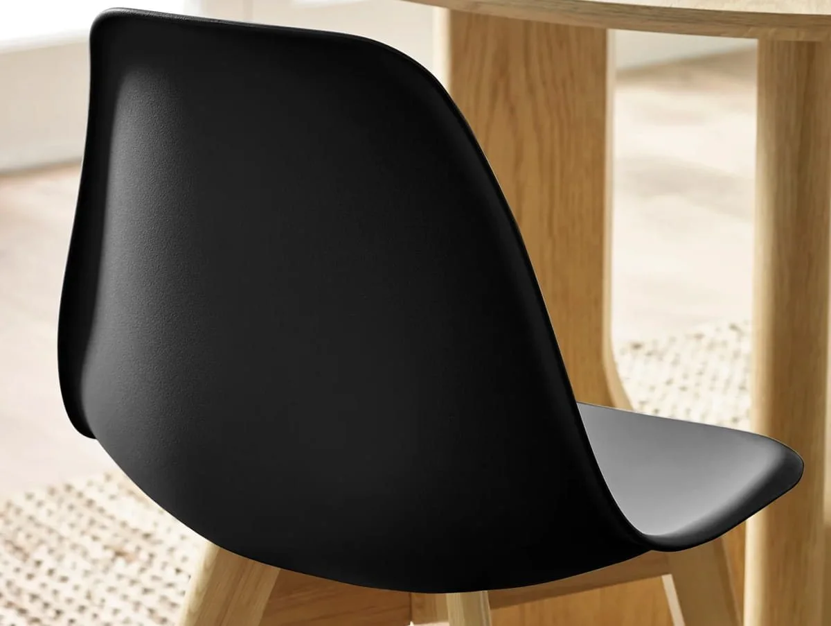 Julian Bowen Julian Bowen Agatha Black Plastic Set of 2 Dining Chairs