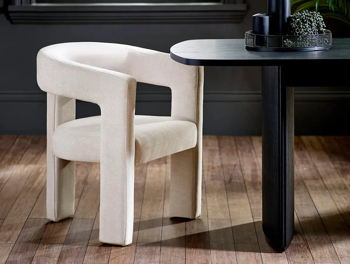 Julian Bowen Julian Bowen Elara White Fabric Accent Chair