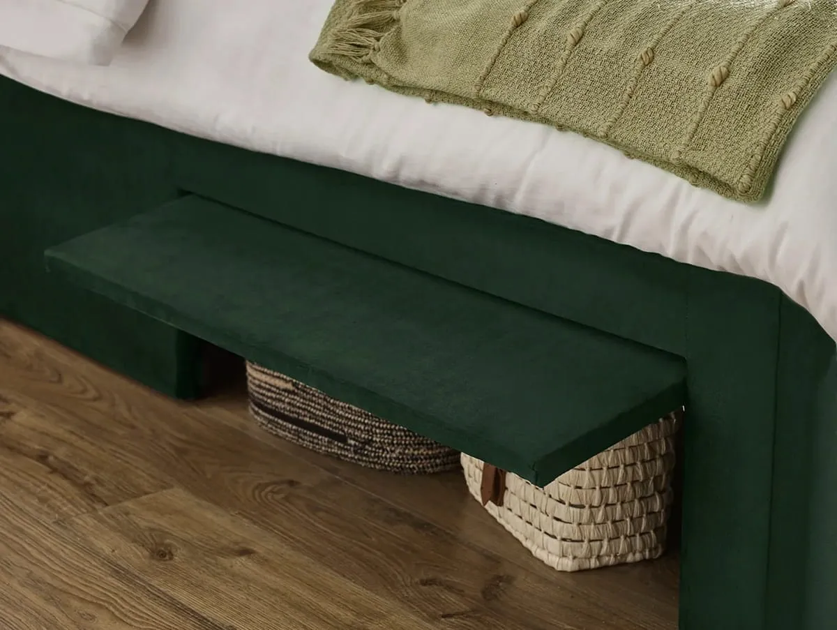 Julian Bowen Julian Bowen Leila Green Fabric Bed Frame