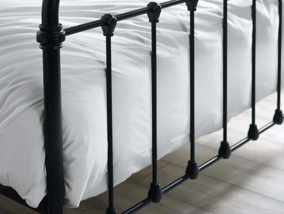 Julian Bowen Julian Bowen Logan Black Metal Bed Frame