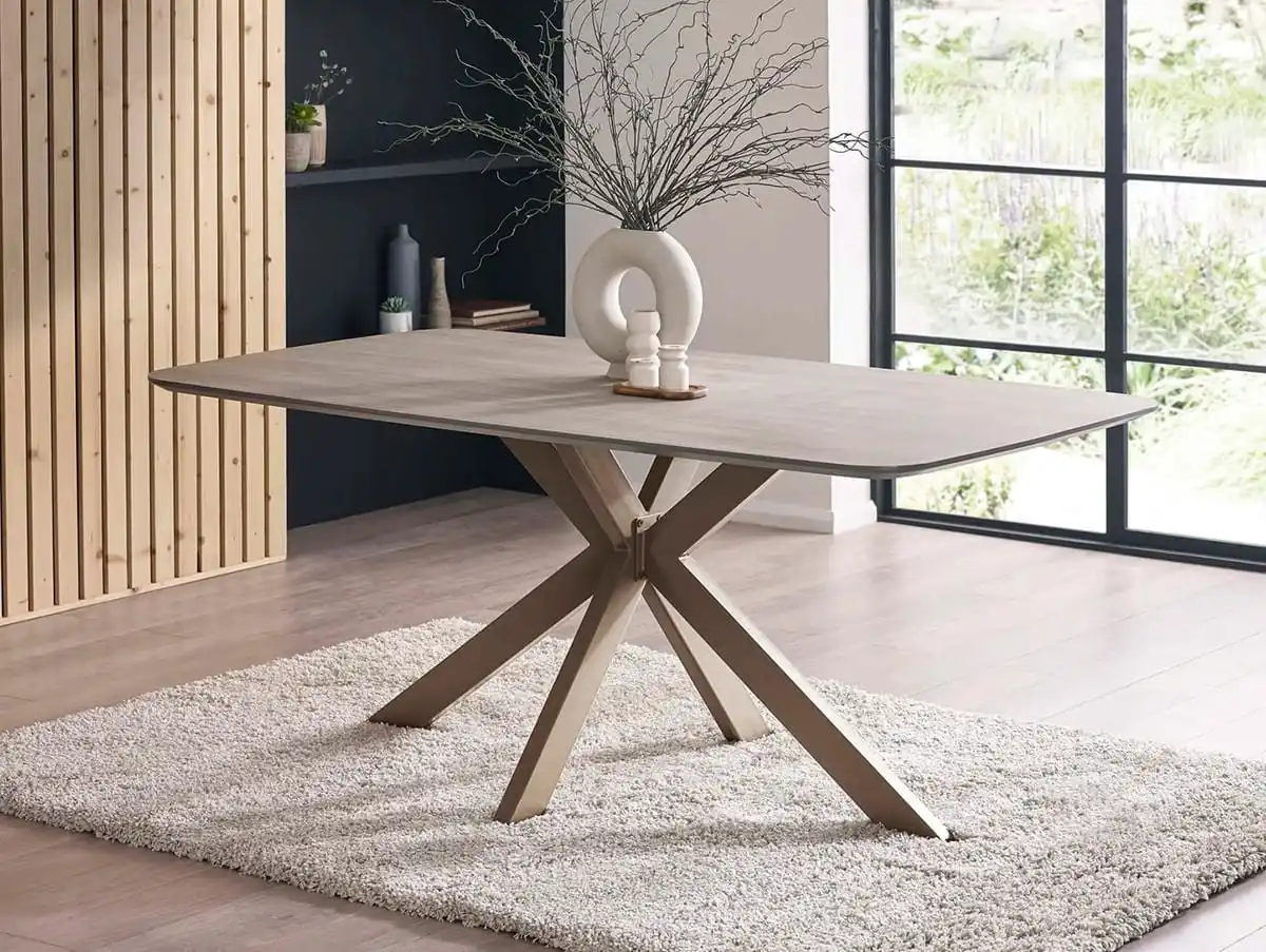 Julian Bowen Julian Bowen Noah 180cm Taupe Wooden Dining Table