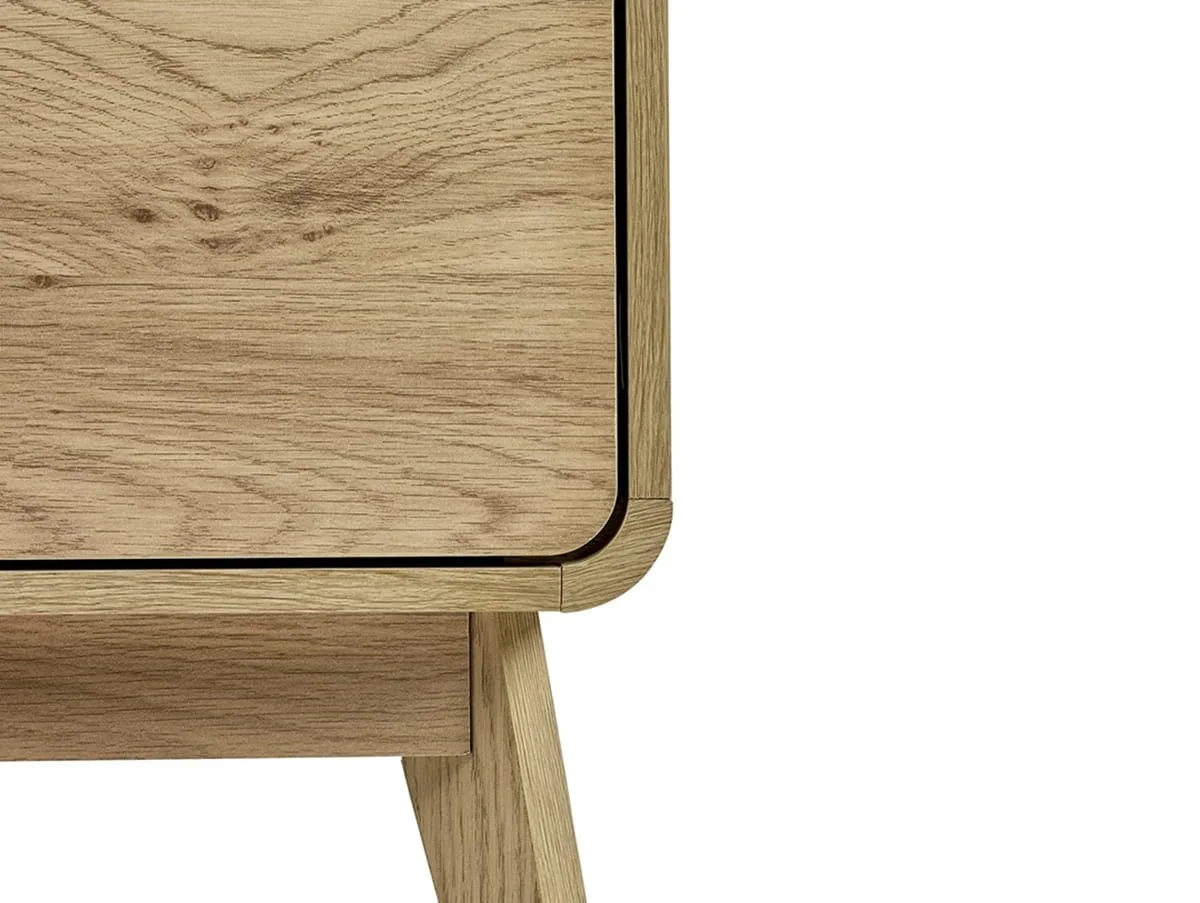 Julian Bowen Julian Bowen Ingrid Light Oak 5 Drawer Chest of Drawers