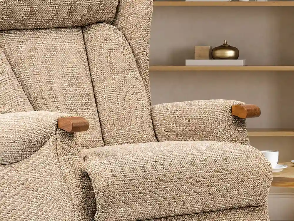 ASC ASC Chicago Knuckle Standard Armchair