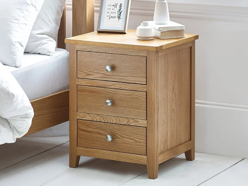 Julian Bowen Clearance - Julian Bowen Mallory Oak 3 Drawer Bedside Table